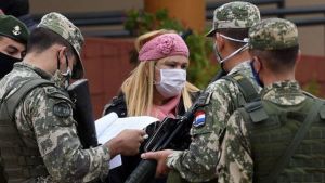 Paraguay recurre a controles nocturnos para frenar el recrudecimiento del Covid-19