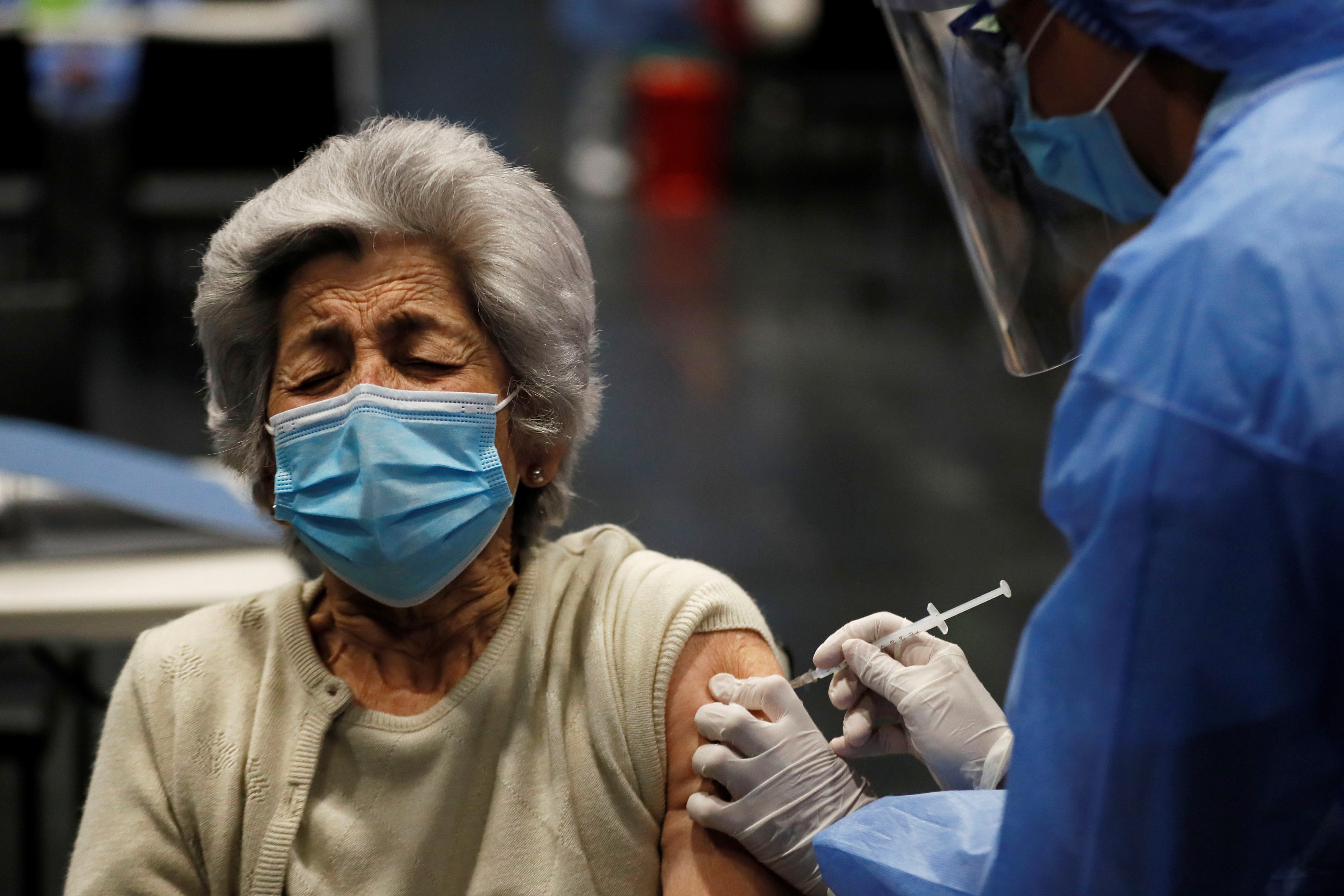 Colombia reportó más de cuatro mil contagios y alcanzó el millón de vacunas aplicadas