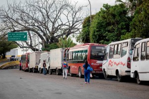 Dolarización del diésel en Venezuela: las consecuencias de una medida que madrugó a los transportistas