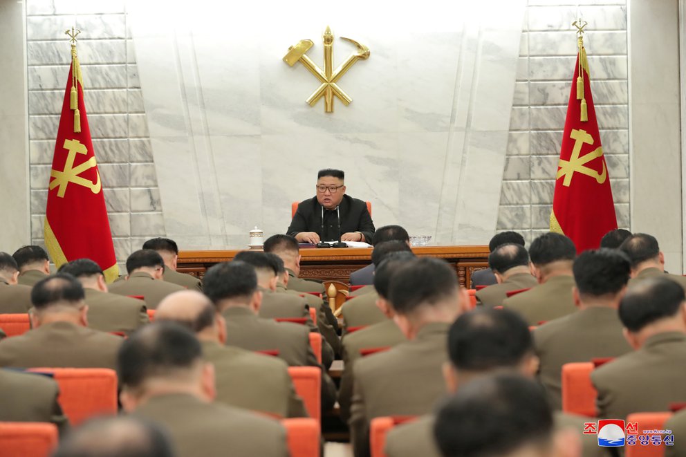 Kim Jong Un ordenó fusilar a cuatro personas por traficar películas y música de Corea del Sur