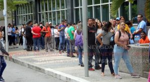 Young: Venezuelan re-registration to begin march 8 in Trinidad and Tobago