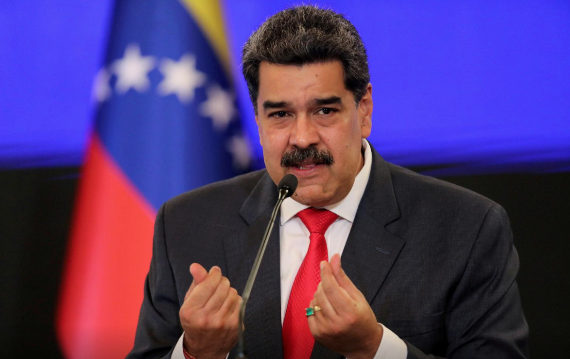 Miami Herald: Maduro paga a un “ejército de tuiteros” para difamar a sus oponentes políticos en Twitter