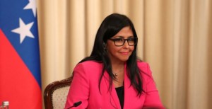 Delcy Eloína tacha de “infundada” la decisión de la CPI de continuar investigación sobre el caso Venezuela