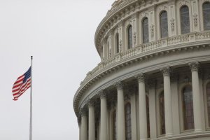 EEUU: Demócratas y republicanos acuerdan una investigación del asalto al Capitolio