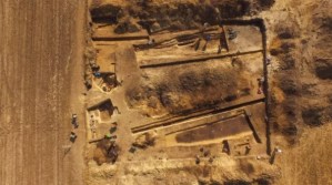 En una foto satelital de un campo en Polonia, dieron con un increíble hallazgo de hace 5.500 años (FOTOS)