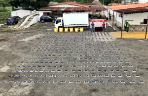 Incautaron 400 panelas de cocaína dentro de un camión de productos lácteos en Táchira (Fotos y videos)