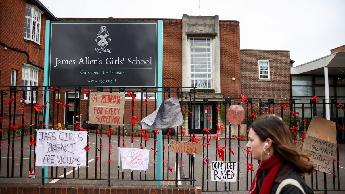 Testimonios anónimos en un portal revelan un entramado de abusos sexuales en colegios británicos