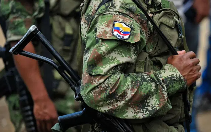 FundaRedes: Guerrilla amenaza a la población civil en Apure ante posible reinicio del conflicto armado