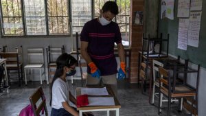 Maestros exigen al régimen de Maduro condiciones para retomar las clases presenciales