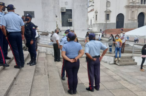 Funcionarios de PoliTáchira intimidaron a Rufo Chacón antes de una audiencia (Fotos)
