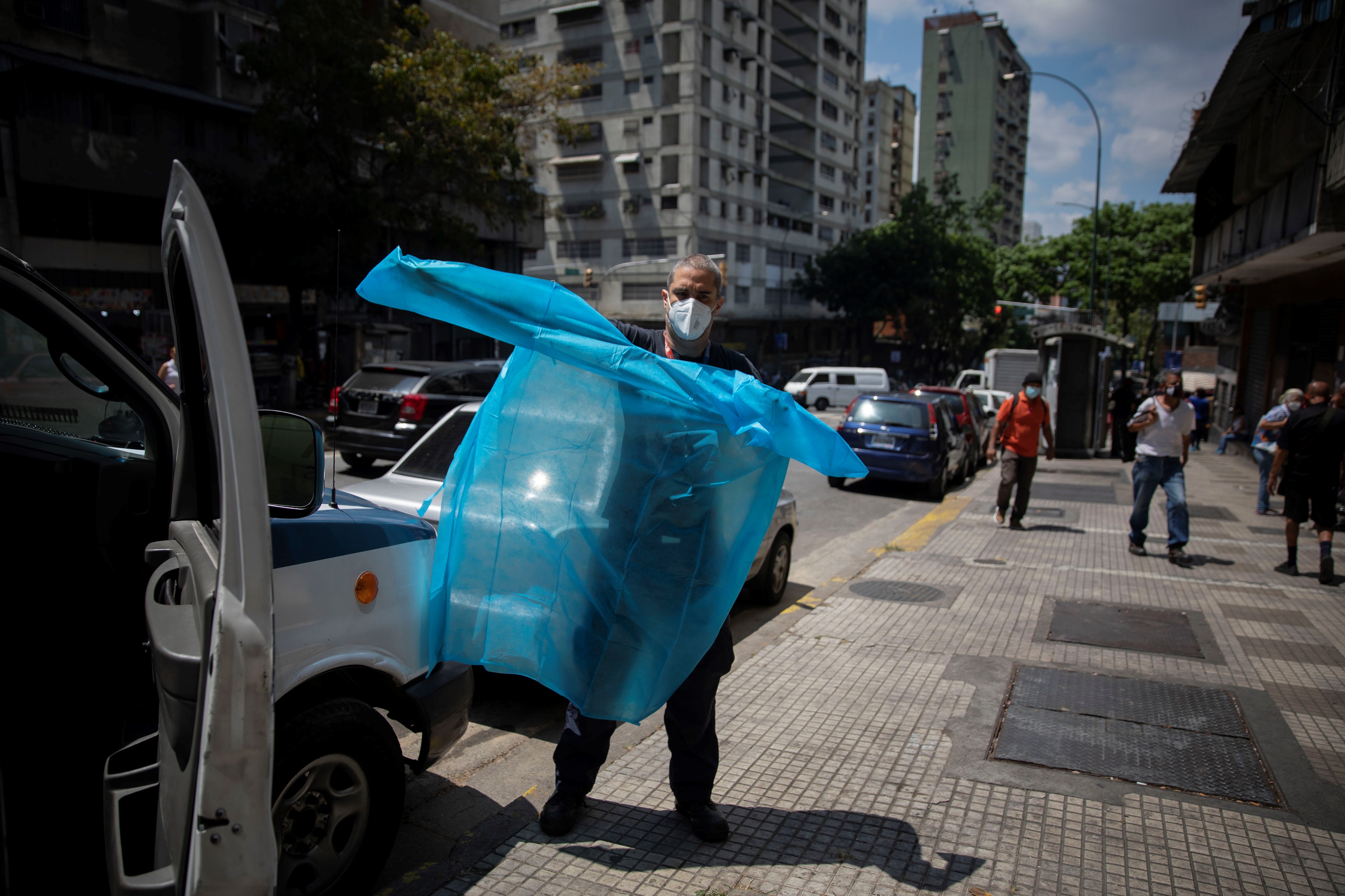 Chavismo admitió explosivo auge de contagios diarios en Caracas