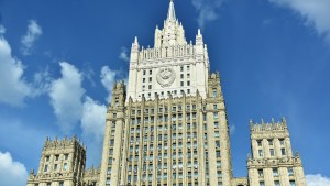 Cancillería de Rusia convoca al jefe adjunto de la Embajada de EEUU en Moscú