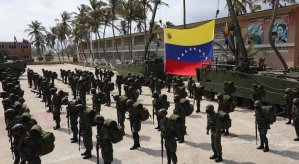 Maduro sigue reforzando la frontera: Al menos 160 infantes de marina fueron enviados a Apure (FOTOS)