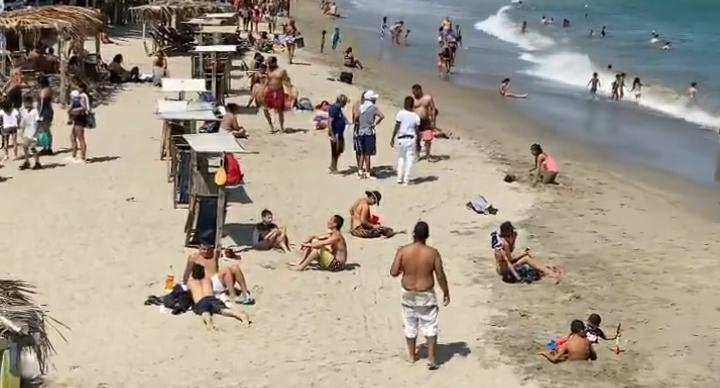 Régimen de Maduro decidió reabrir las playas de La Guaira pese al fuerte aumento de contagios por coronavirus