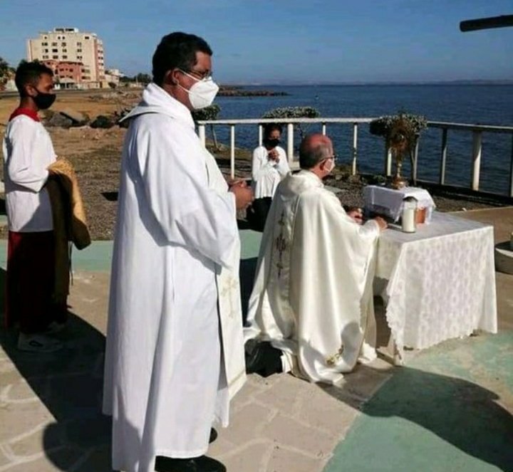 Arzobispo de Cumaná realizó la tradicional bendición del mar en Sucre (FOTOS) #4Abr