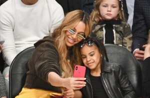 ¡Ternurita! La madre de Beyoncé publicó una foto que deja en evidencia el parecido entre la cantante y su hija