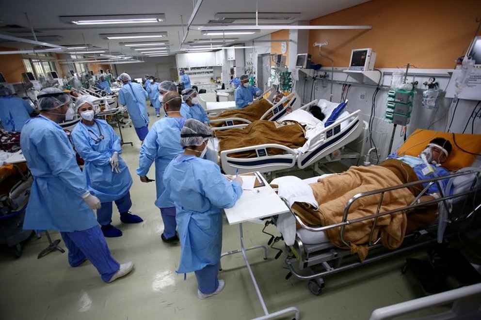 Hasta el tope: La OPS alerta que los hospitales en América están “peligrosamente llenos”