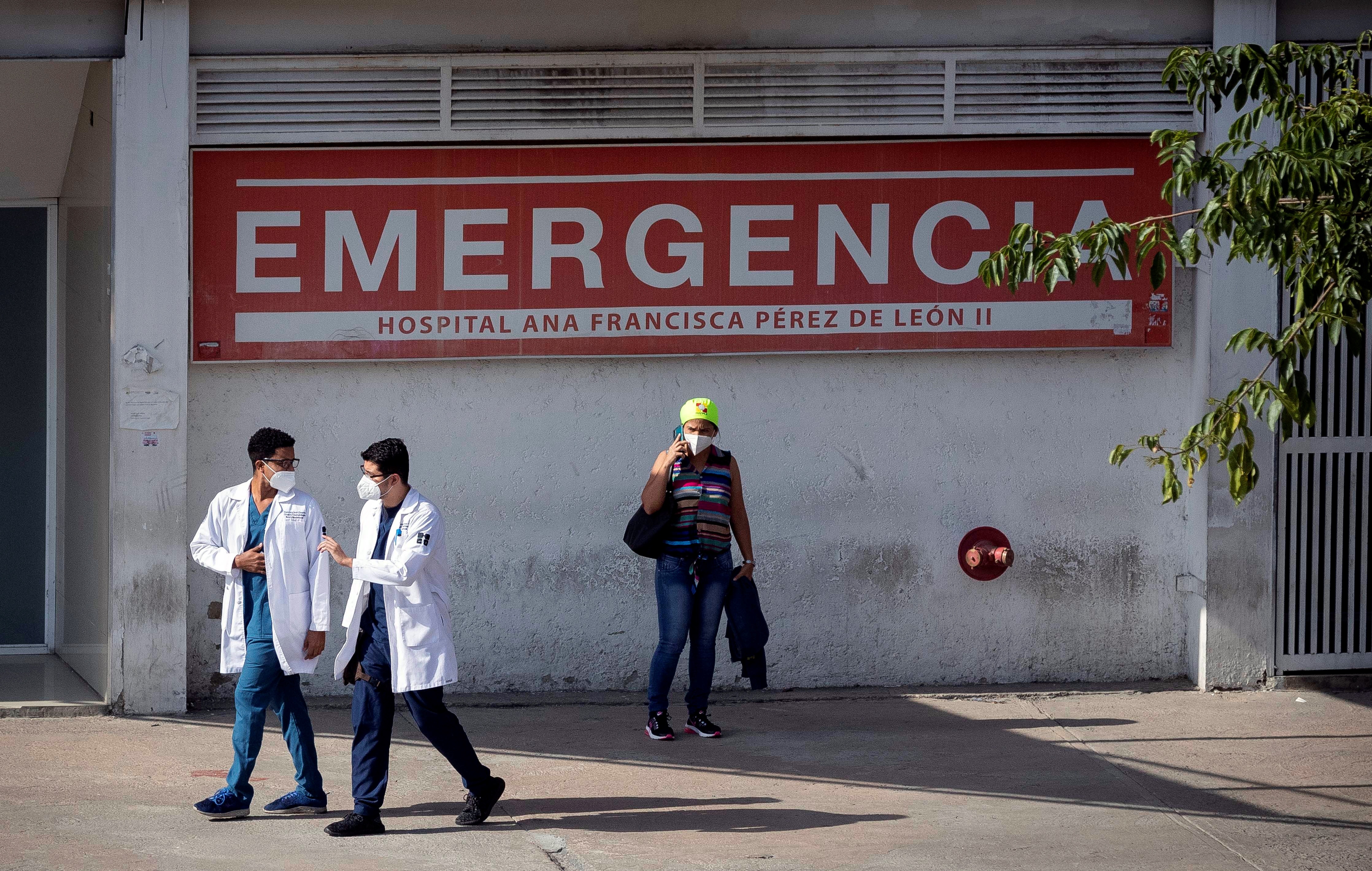 Hospitales en Venezuela sin personal por falta de combustible