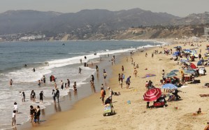 California reabre pese a las advertencias de una nueva ola de Covid-19: ¿Qué tan grande es el riesgo?