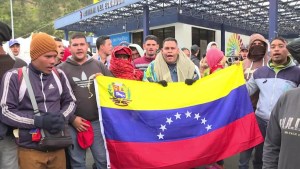 Borges pide a Chile que proteja a los venezolanos que huyen de la dictadura de Maduro