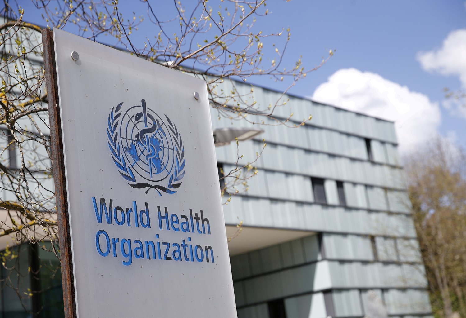 OMS denuncia la muerte de diez trabajadores sanitarios por ataques en Ucrania
