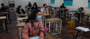 Universitarios en Lara redoblan esfuerzos para poder seguir estudiando