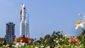 Cohete chino que regresa a la Tierra caerá muy probablemente en el Pacífico