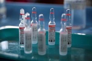 Venezuela inicia los ensayos de segunda vacuna rusa, según el regulador