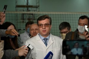 Desapareció el director del hospital donde fue atendido Navalny tras ser envenenado