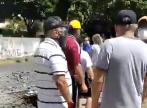 Vecinos de Lomas del Ávila denuncian que tienen 21 días sin agua #16May (VIDEO)