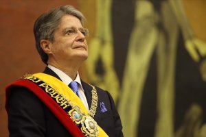 Ecuador rechaza de forma “contundente” el atentado terrorista contra Duque