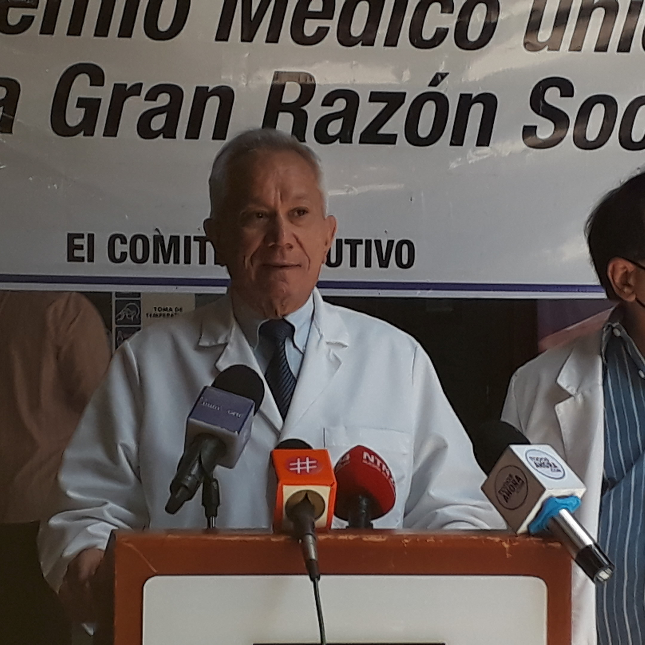 Federación Médica Venezolana exigió salario de al menos mil 500 dólares