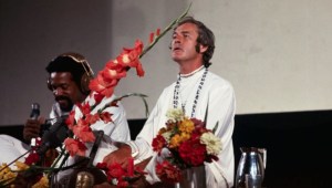 Timothy Leary, el extravagante gurú: Un hongo mexicano, una mansión con viajes lisérgicos y el origen de Come Together
