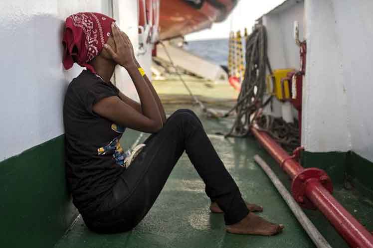 El desgarrador relato de una migrante que perdió a sus hijos en el mar de África