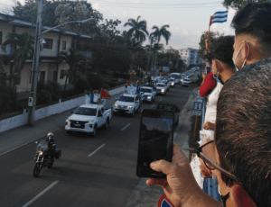 Cubanos celebran día de los trabajadores en medio de pandemia y crisis económica