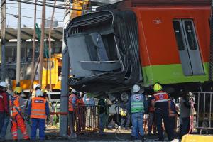 Renuncia la directora del metro de la Ciudad de México tras trágico accidente