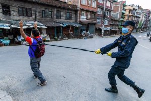 Nepal endurece las medidas antiCovid-19 con penas de hasta un año de prisión