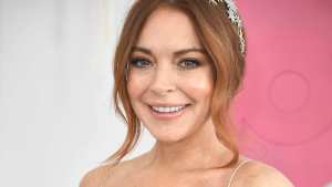 Como una heredera malcriada: Lindsay Lohan regresa a la pantalla junto a Netflix