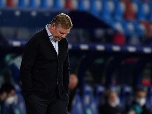 “No se puede perdonar tanto”, afirmó Koeman tras ganar por la mínima al Dinamo