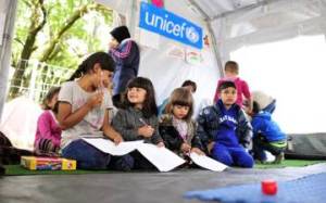Unicef lanza un programa para ayudar a niños en la frontera de EEUU y México