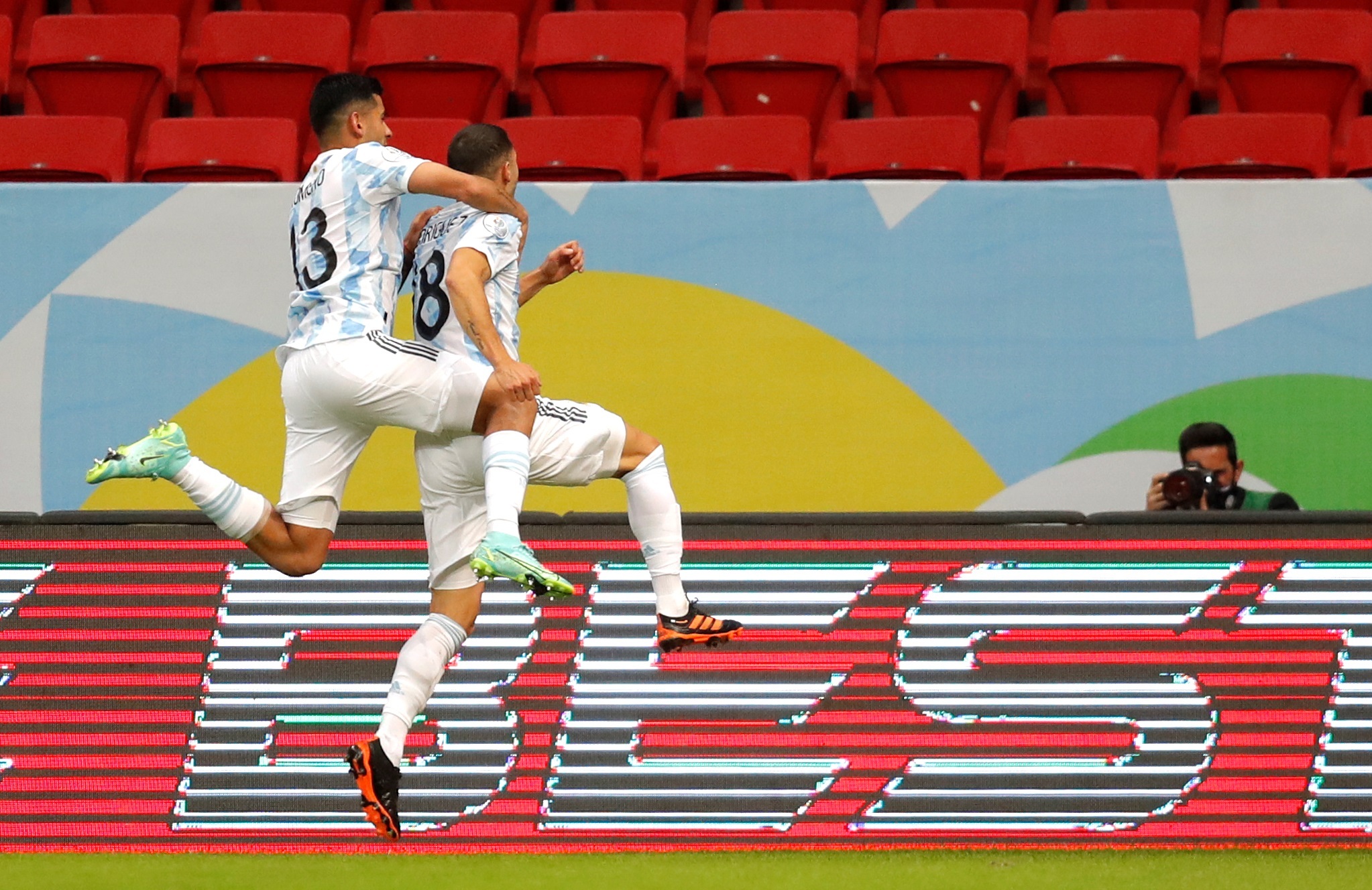 Guido Rodríguez marcó el primer gol de Argentina contra Uruguay (Video)
