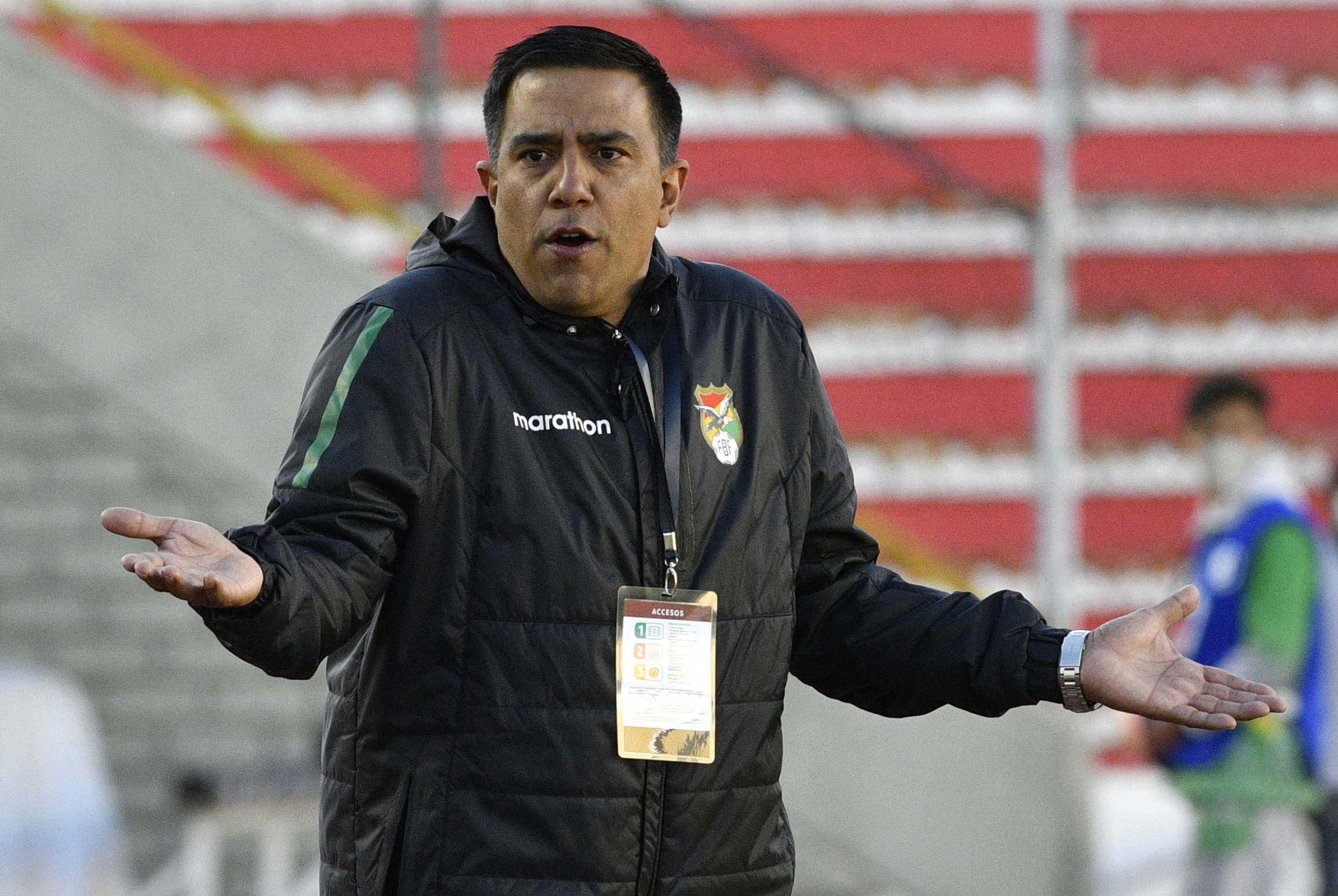César Farías seguirá como seleccionador de Bolivia por esta razón