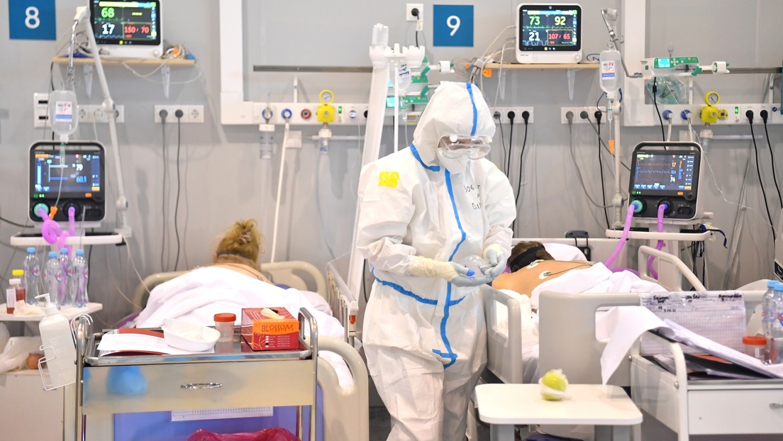 Rusia registra 973 muertes por coronavirus en 24 horas, nuevo máximo diario