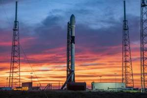 SpaceX lanza el satélite Space Force en un cohete propulsor reutilizado