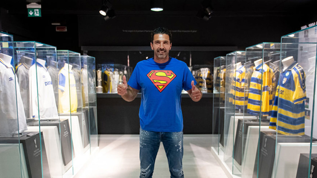 “Superman regresa”: Buffon volvió al Parma tras 20 años para jugar en Serie B (Video)