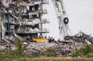 Derrumbe en Miami: ¿Cuántos días se puede sobrevivir bajo escombros?