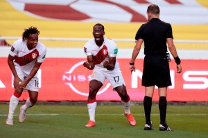 Eliminatorias mundialistas: Perú resucitó tras vencer a Ecuador