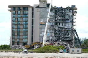 La agencia que investigó la caída de las Torres Gemelas podría indagar en el colapso del condominio en Florida