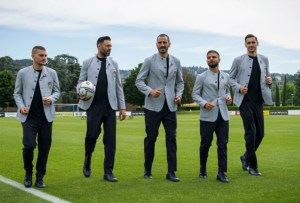 En Fotos: Armani presentó uniformes de gala de la selección italiana de fútbol