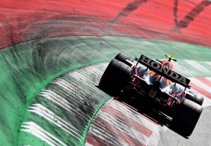 Verstappen se agranda y consigue la pole del GP de Austria de Fórmula Uno, su tercera consecutiva